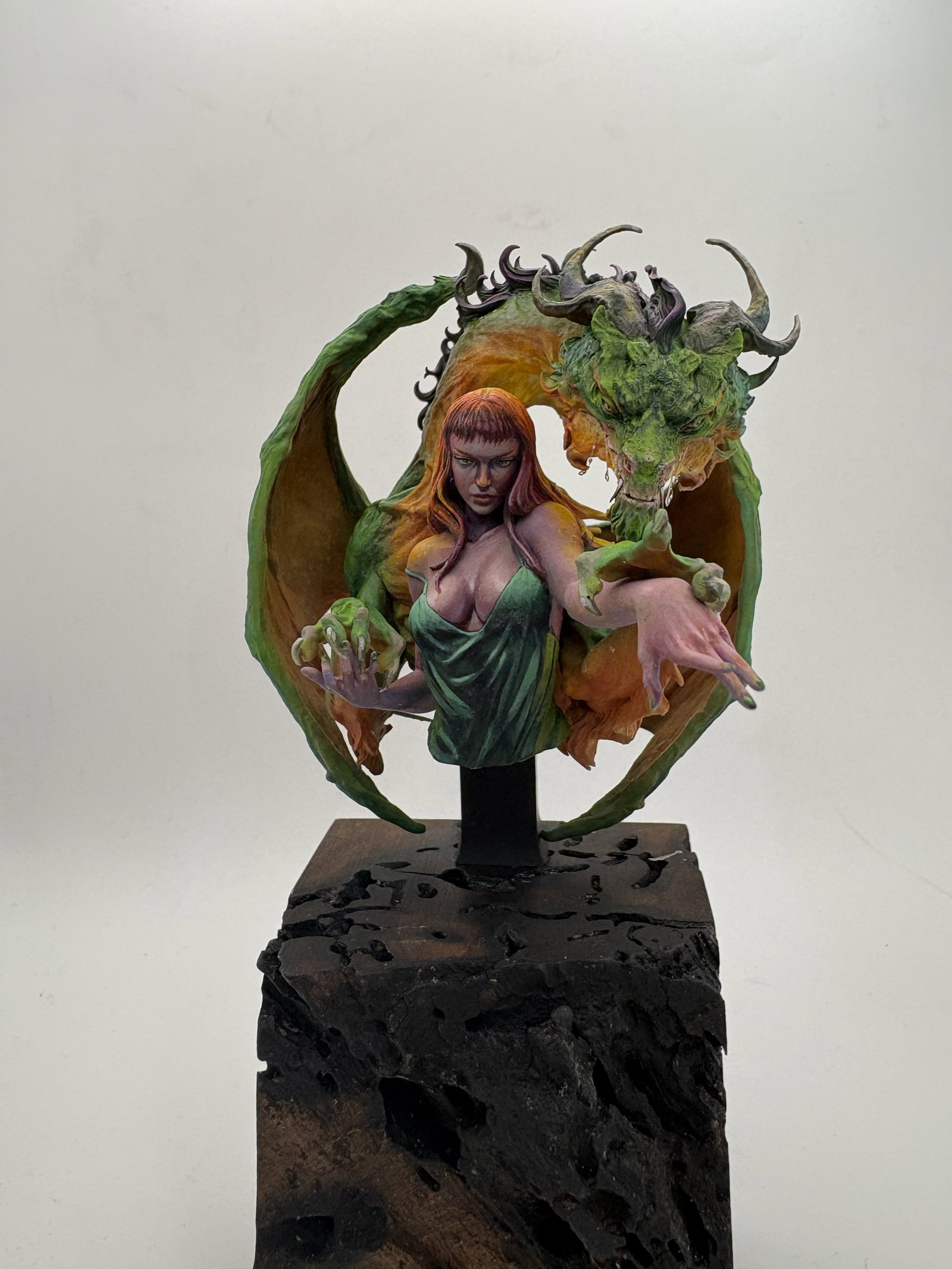 Dragon Queen image 5