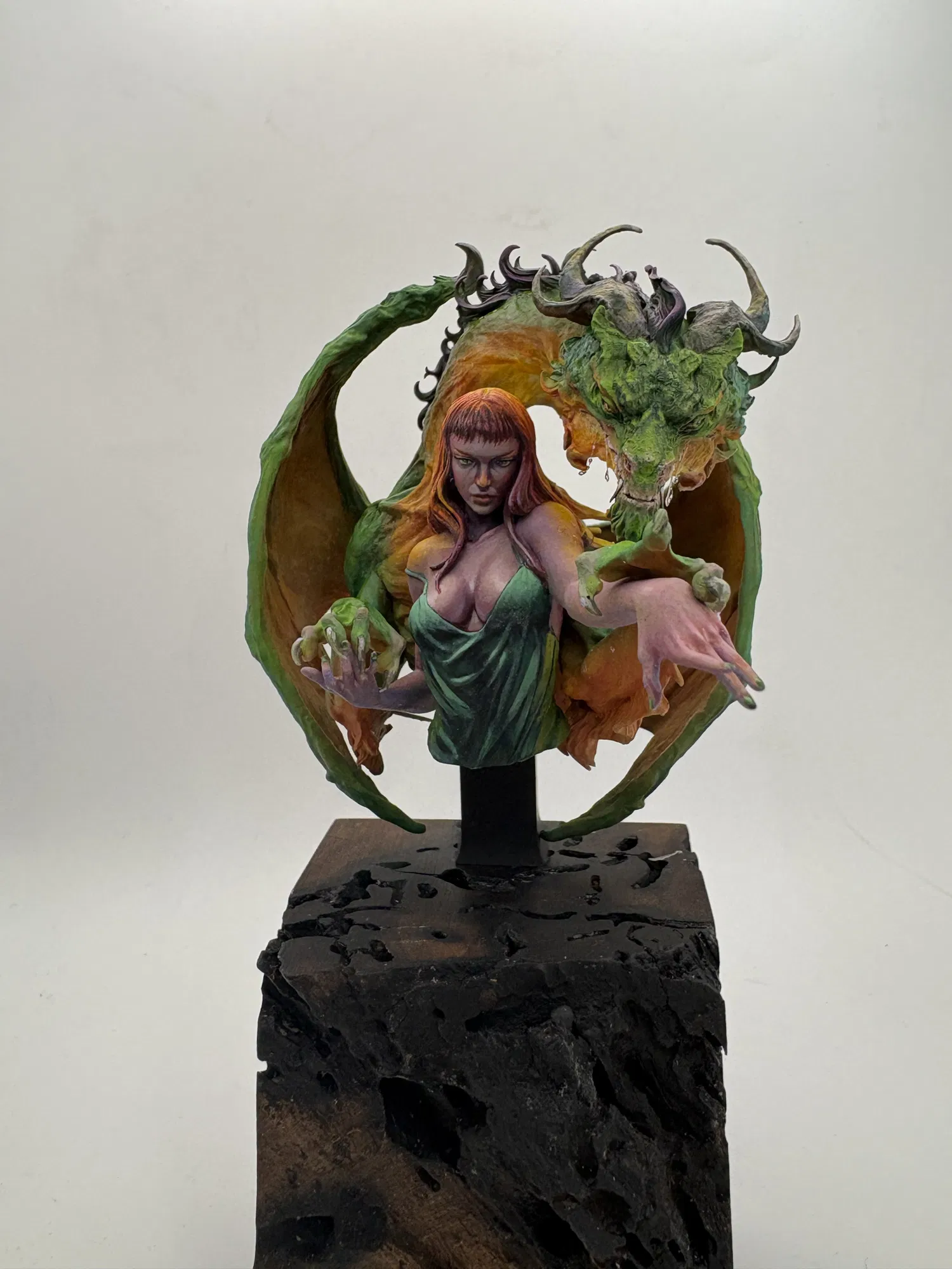 Dragon Queen image 5