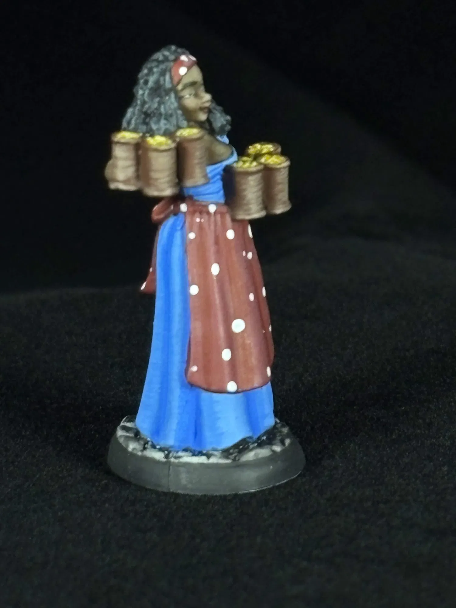 Barmaid image 4