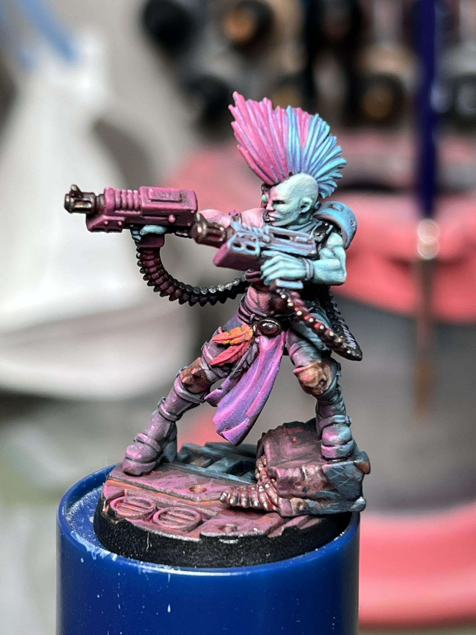Clan Escher Huntress image 2