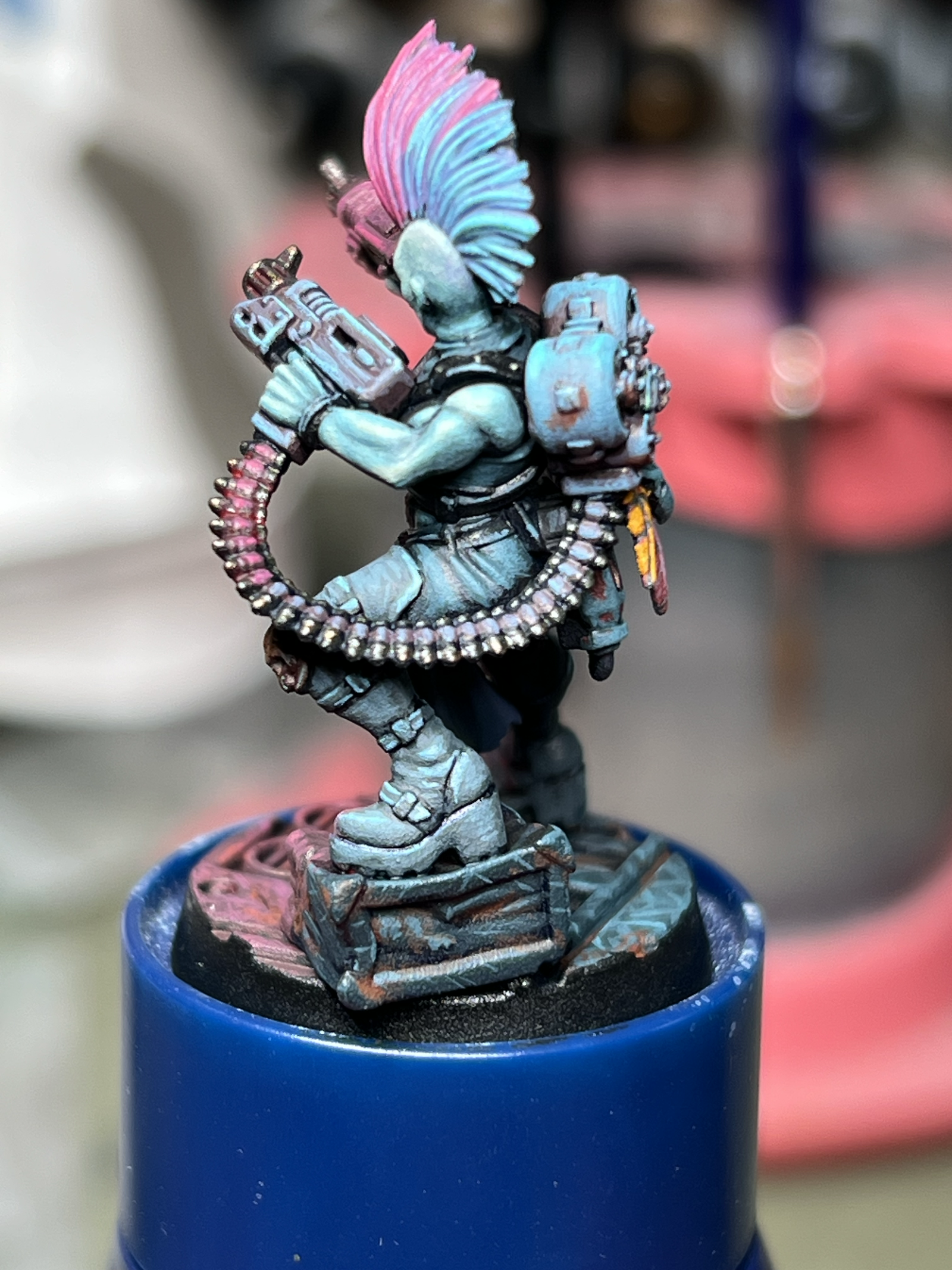 Clan Escher Huntress image 3