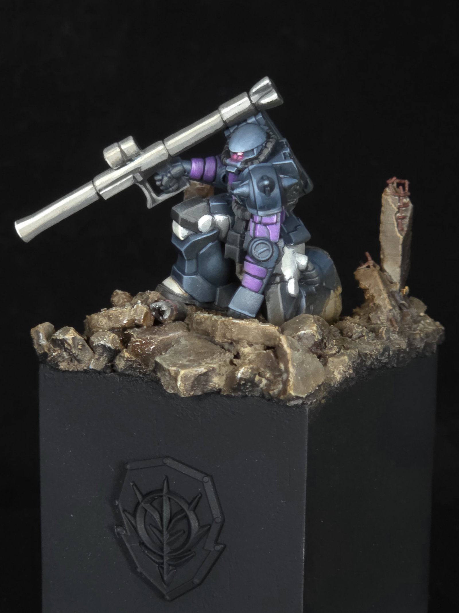 Black Tri-Stars Zaku II - Gundam Assemble Launch Showcase image 2