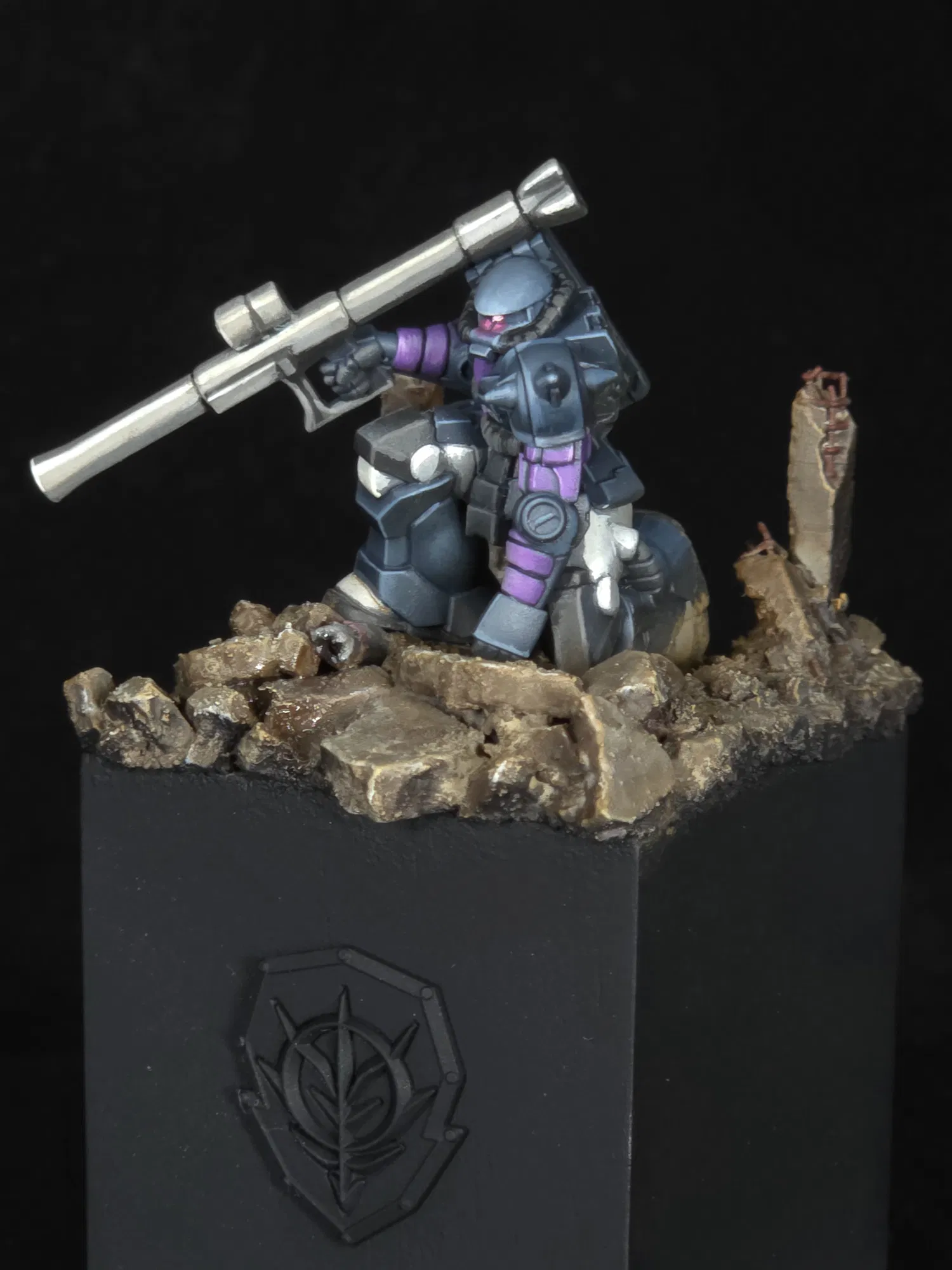 Black Tri-Stars Zaku II - Gundam Assemble Launch Showcase image 2