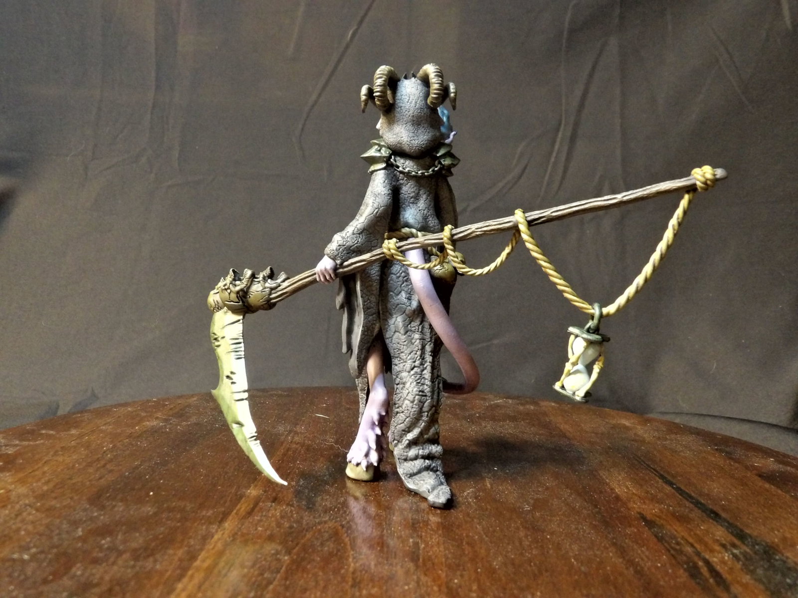 Dark Delilah image 5