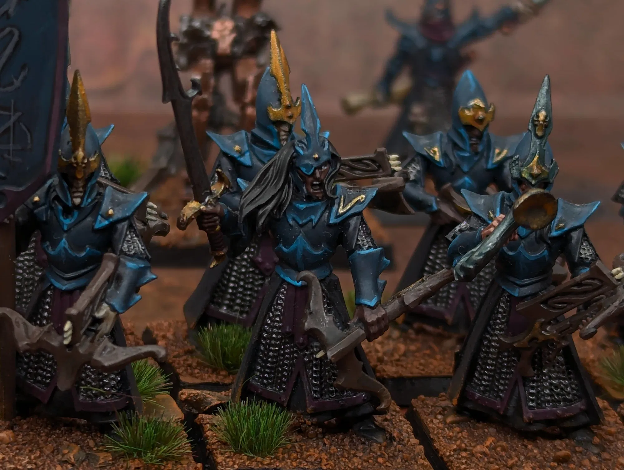 Dark Elf Bolt Thrower and Crossbows image 2