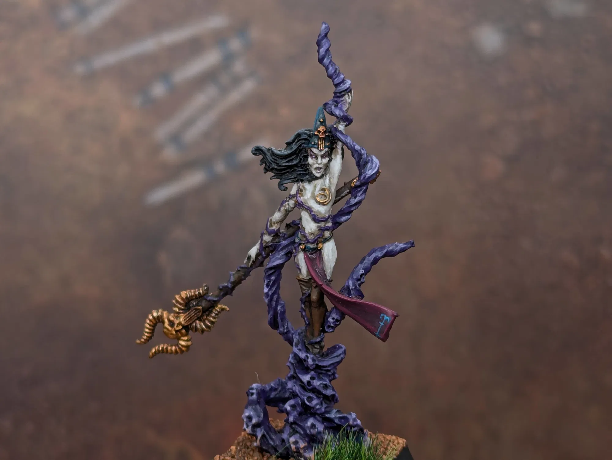 Dark Elf Sorceress image 2