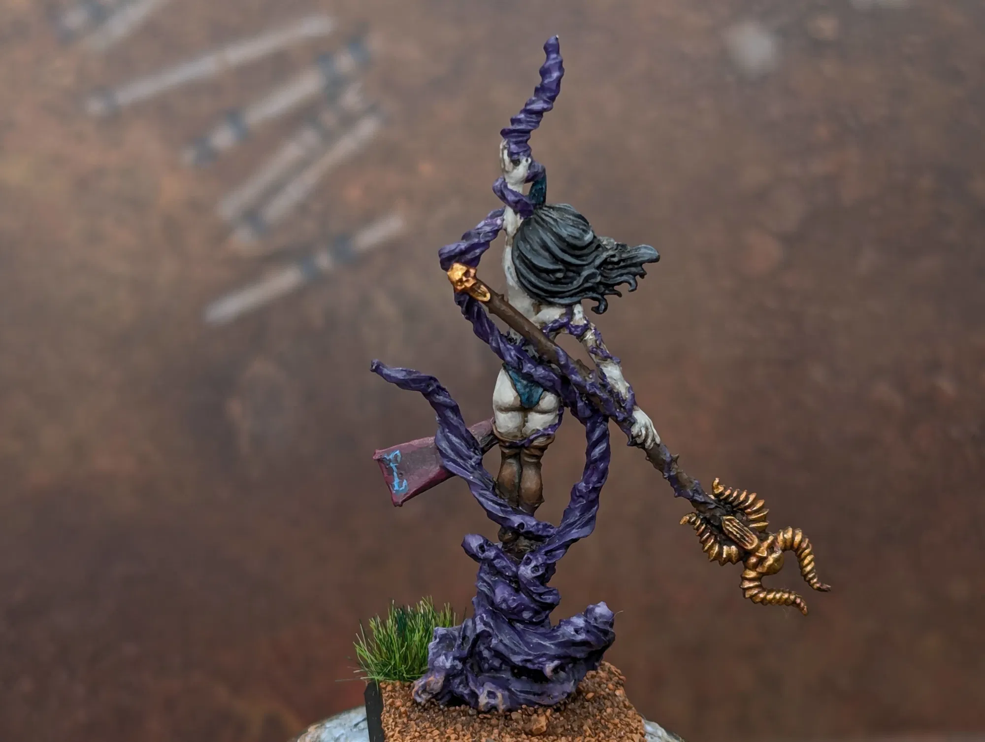 Dark Elf Sorceress image 3