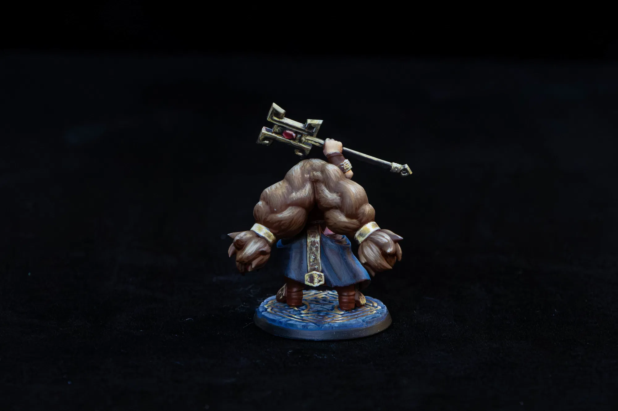 Lyri the Dwarf Mage image 2