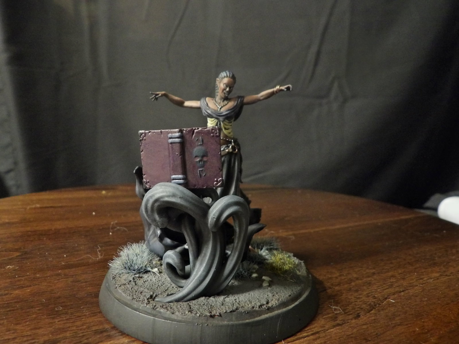 Elowyn The Necromancer image 2