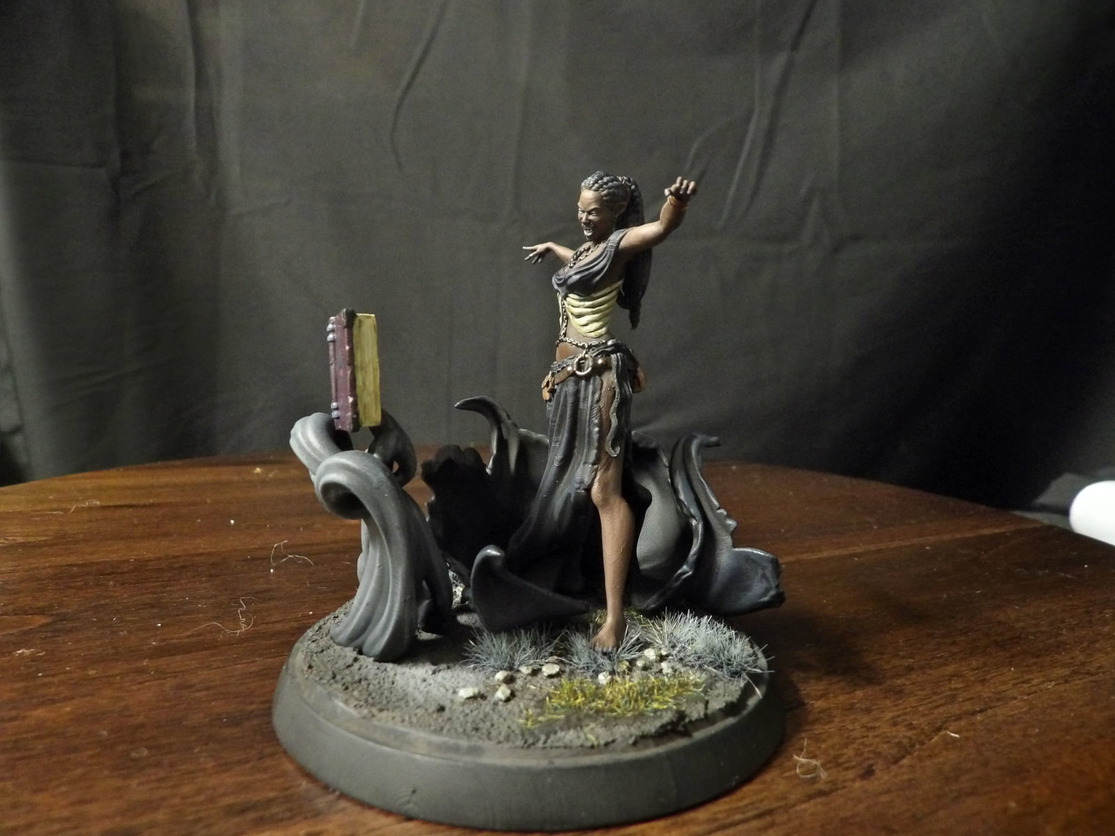 Elowyn The Necromancer image 5