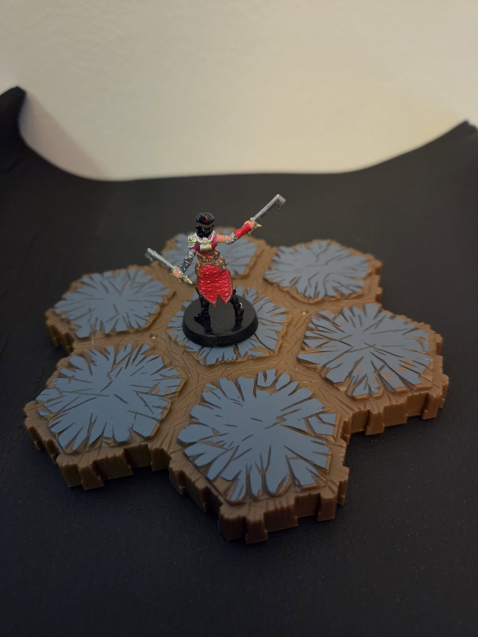 Heroscape Crimson Widow image 2